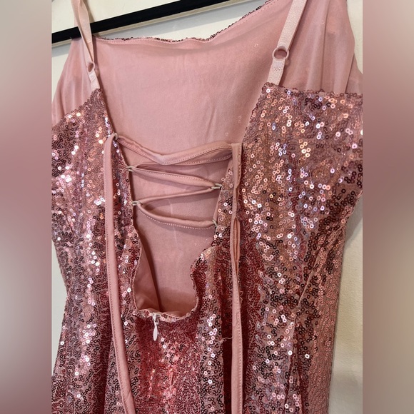 Sparkly Short Homecoming Dress - Size Large - Picture 5 of 6